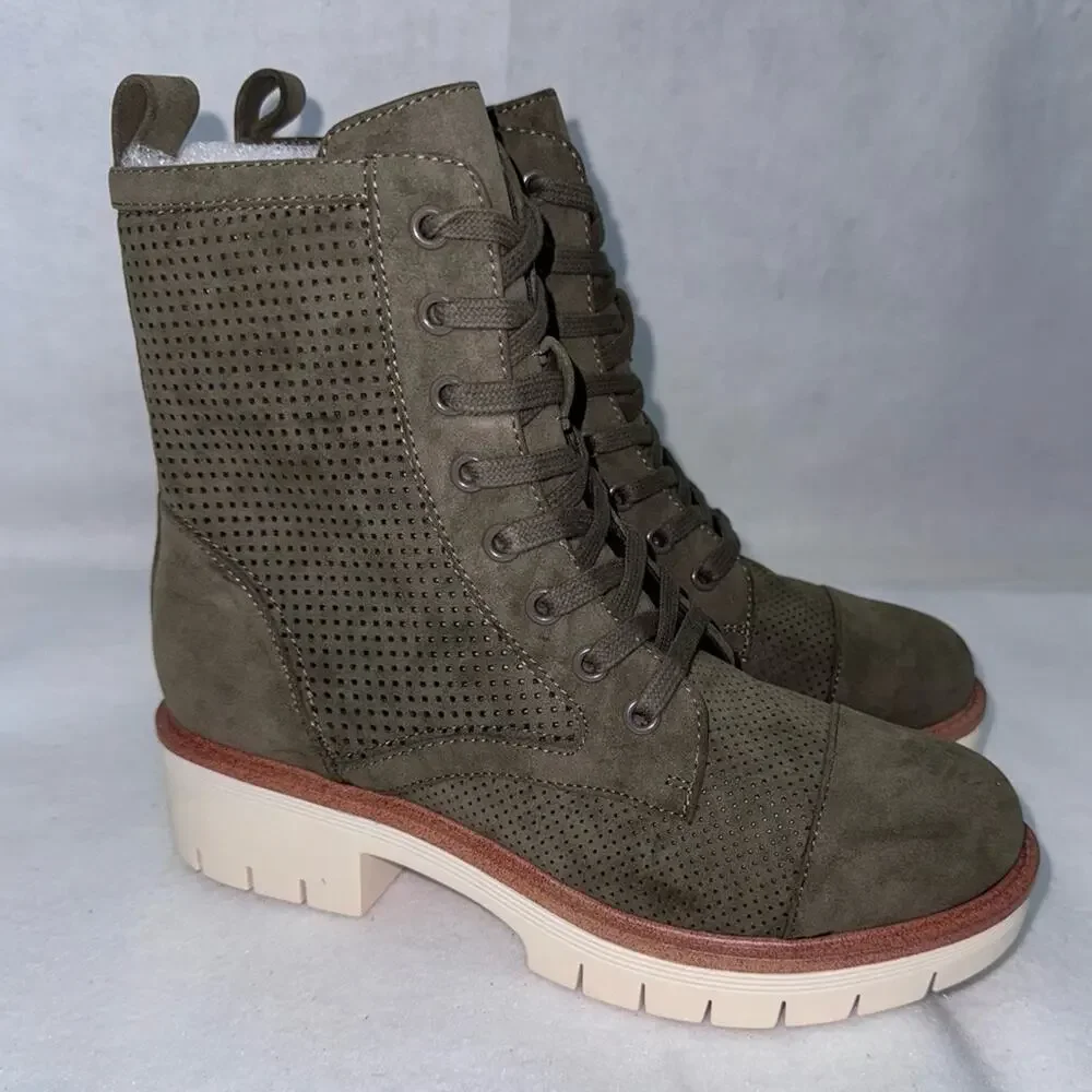 NWT MIA Havenn Bootie Olive Green size 6.5 Ankle Boots Tieup Side Zip Stitch Fix